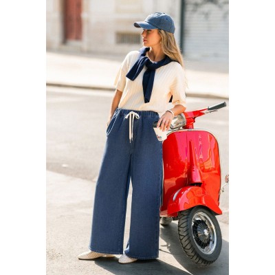 For Fun Medium Wash Jeans