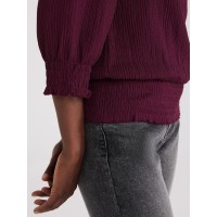 Textured 3/4 Sleeve Round Neck Top