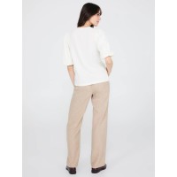 Textured Top With Front Keyhole